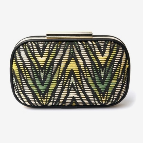 Noir Luxe Handbags - Chevron Clutch